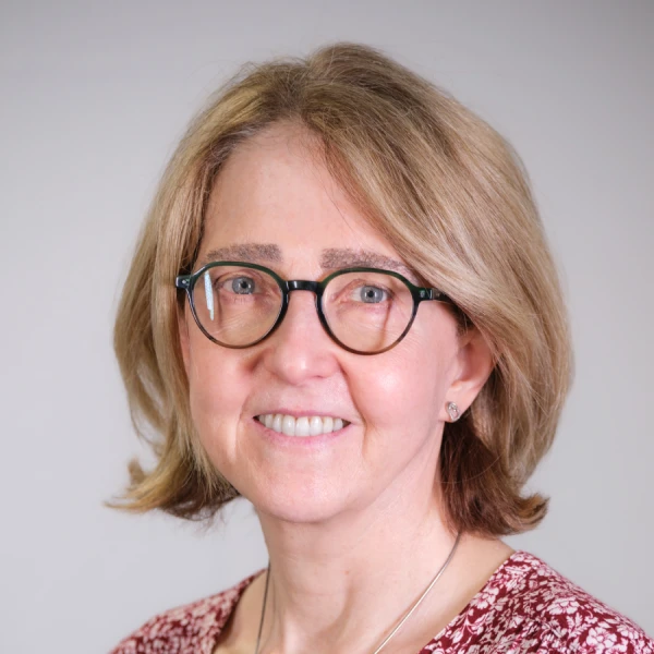 Dr Sarah C Smith